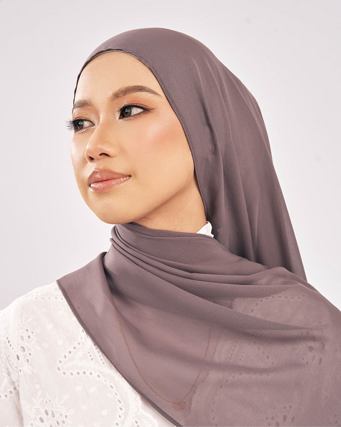 Tudung Shawl Flat Chiffon light ringan lembut kelabu charcoal grey Premium Hijab Malaysia