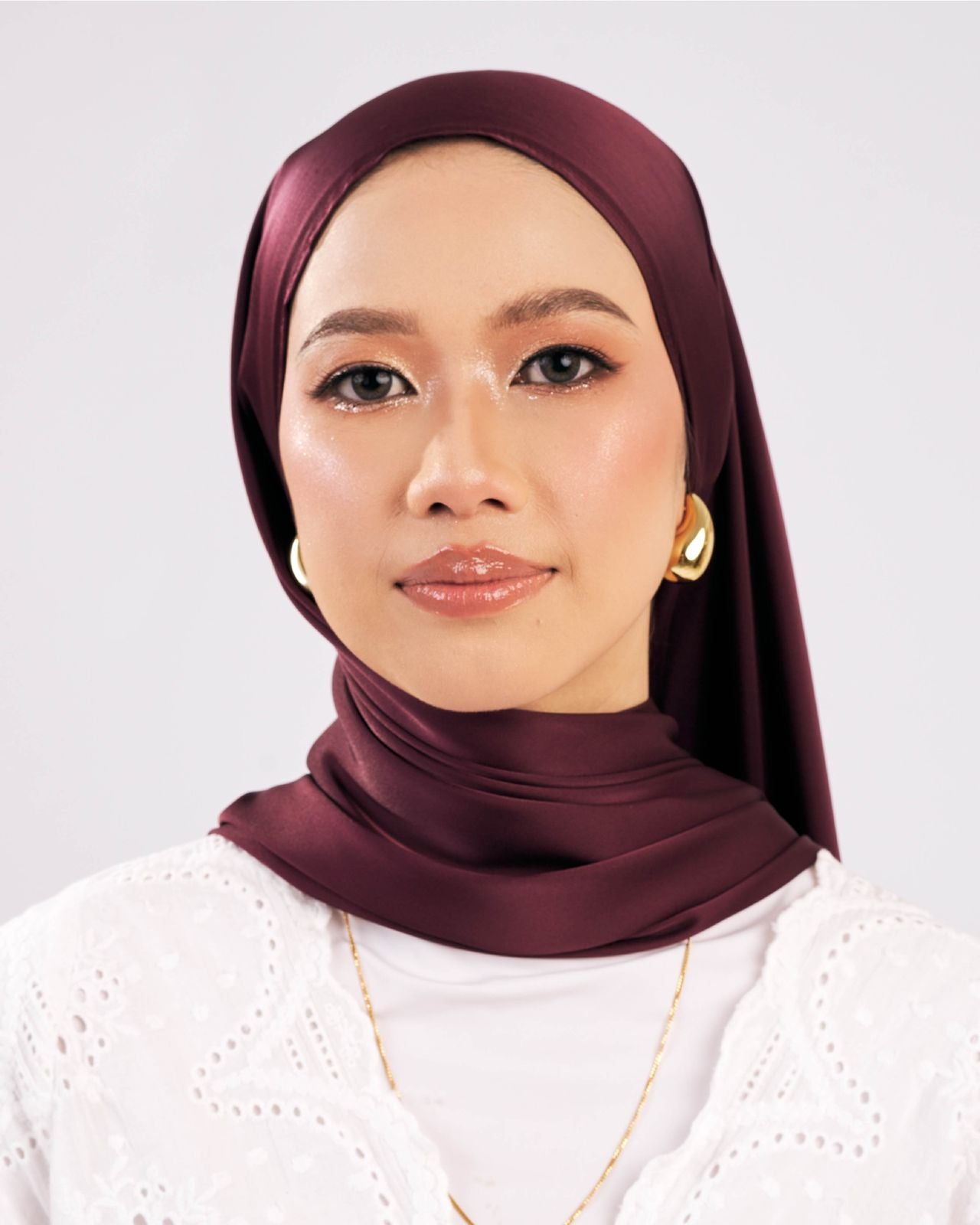 Tudung Sareeya Luxe Satin Matte Shawl mewah hitam black Premium Hijab Malaysia