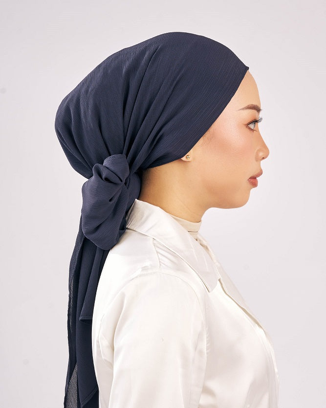 Tudung Muna Shawl Malas Texture Chiffon biru deep navy Premium Hijab Malaysia